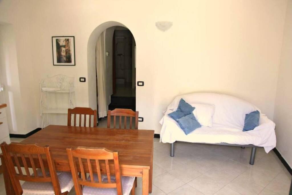 Le Case Della Lizza - Casa Blu Levanto Eksteriør billede